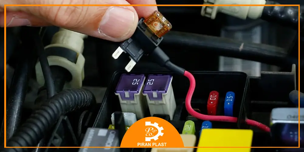 تعویض فیوز خودرو